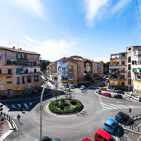 Casa Del Marchese Del Grillo *