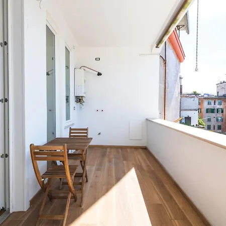 Apartment Casa Del Marchese Del Grillo Rome