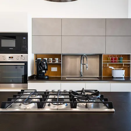 Casa Del Marchese Del Grillo *